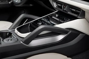 Porsche Cayenne 2024 Restyling 9