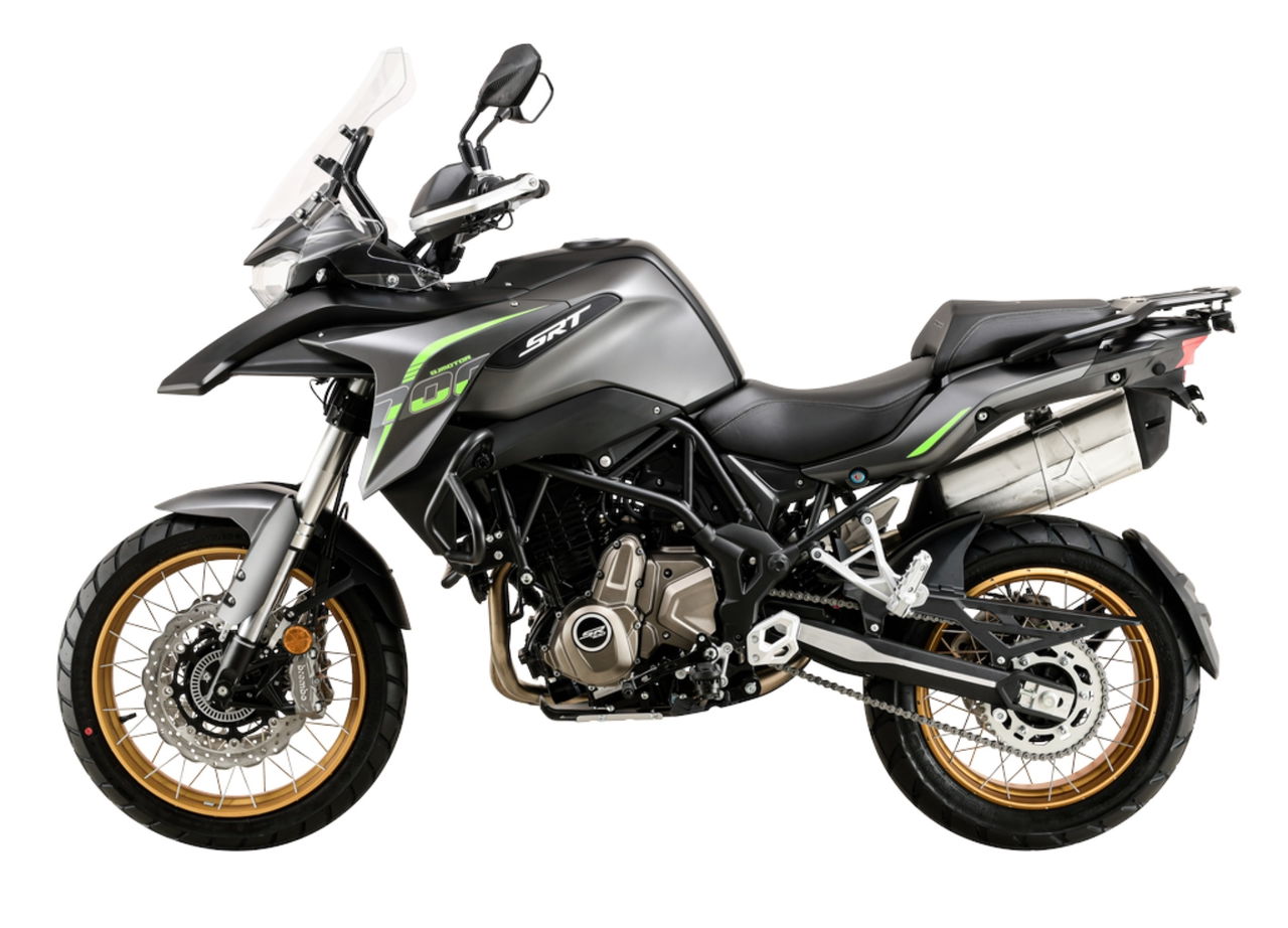 Srt 700 X 1