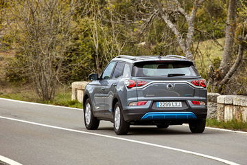 Ssangyong Korando E Motion 2023 Movimiento Platinum Grey Gris 34