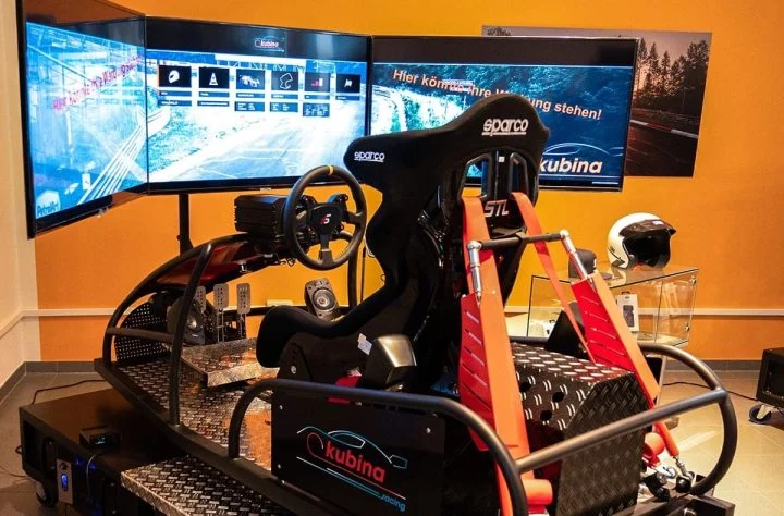 Cockpit Sim Racing