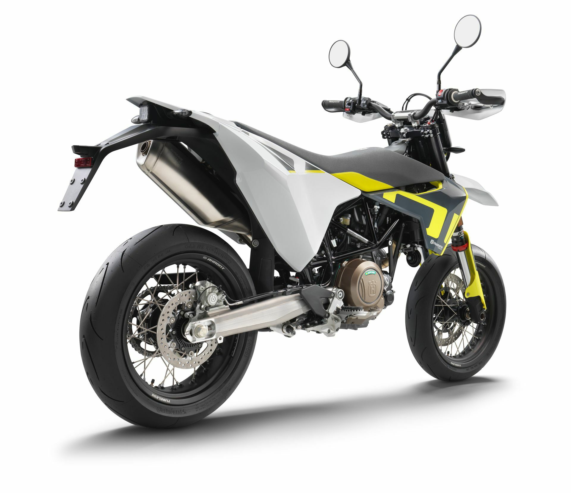 Husqvarna 701 Supermoto 12
