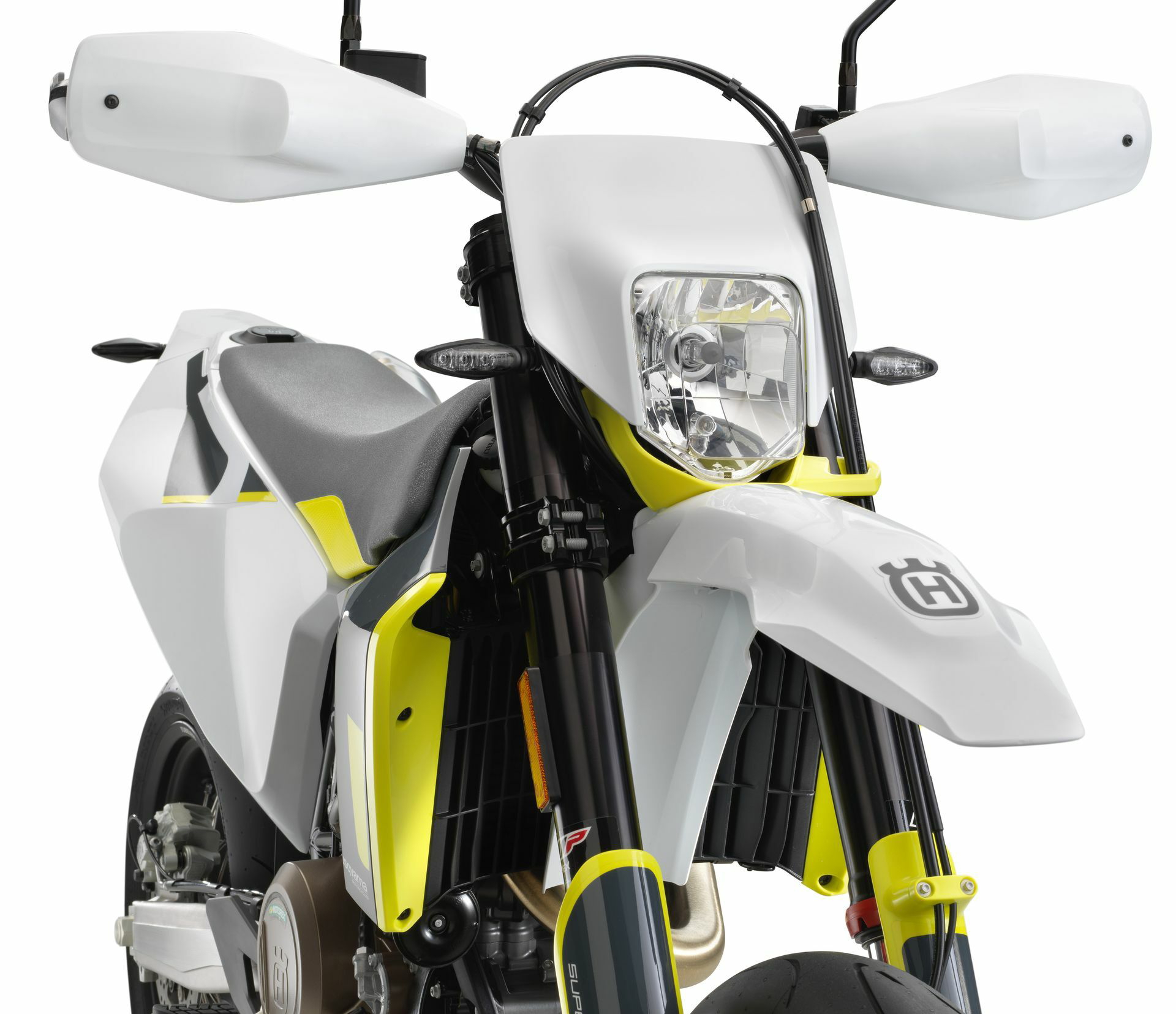 Husqvarna 701 Supermoto 13