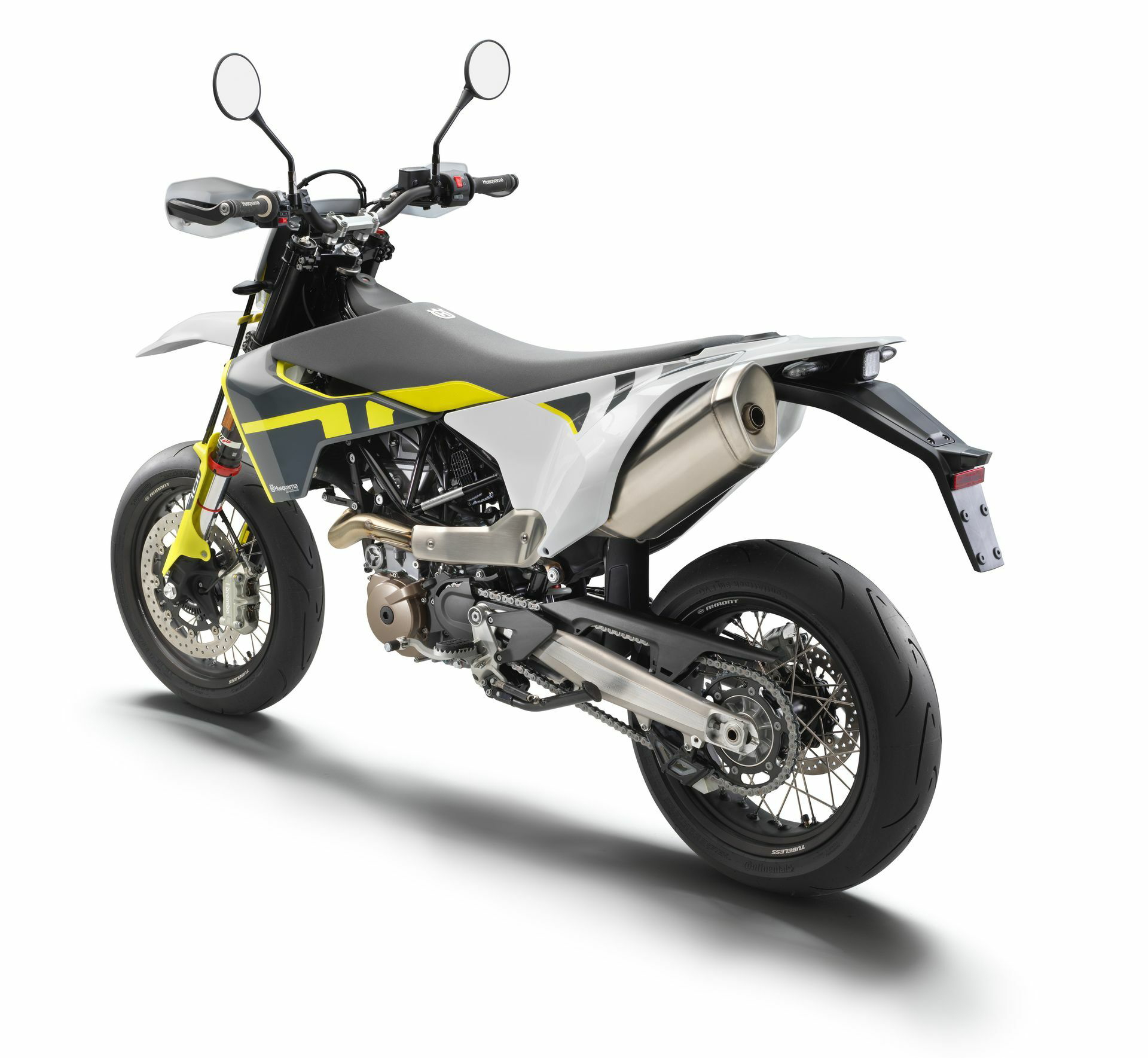 Husqvarna 701 Supermoto 15