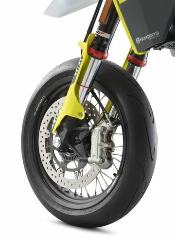 Husqvarna 701 Supermoto 17