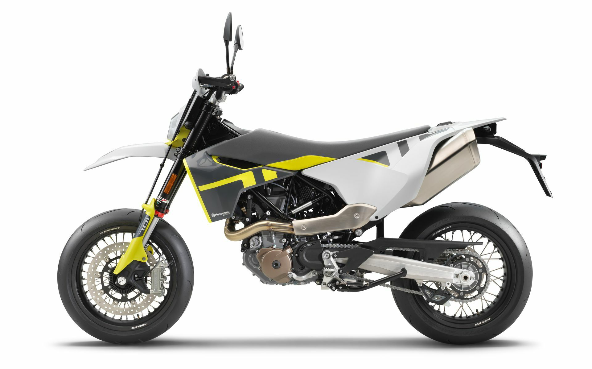 Husqvarna 701 Supermoto 18