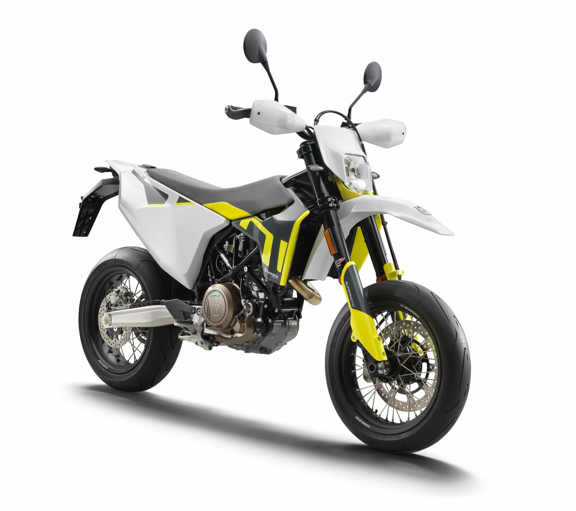 Husqvarna 701 Supermoto 5