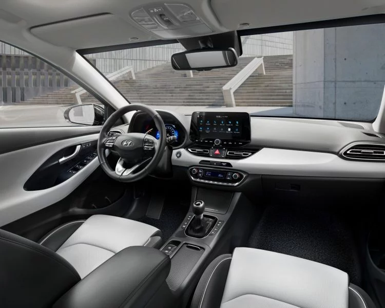 Hyundai I30 Cw Wagon Familiar 2023 Interior