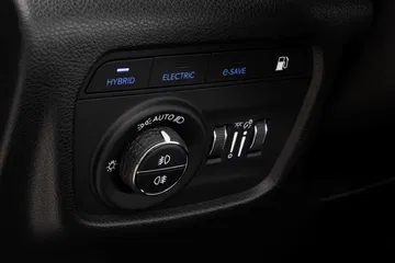Control de iluminación del Jeep Grand Cherokee, muestra de ergonomía.