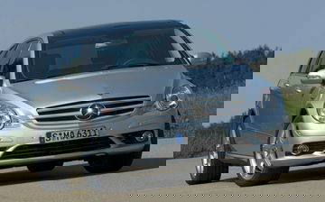 Mercedes Clase R 63 Amg 06