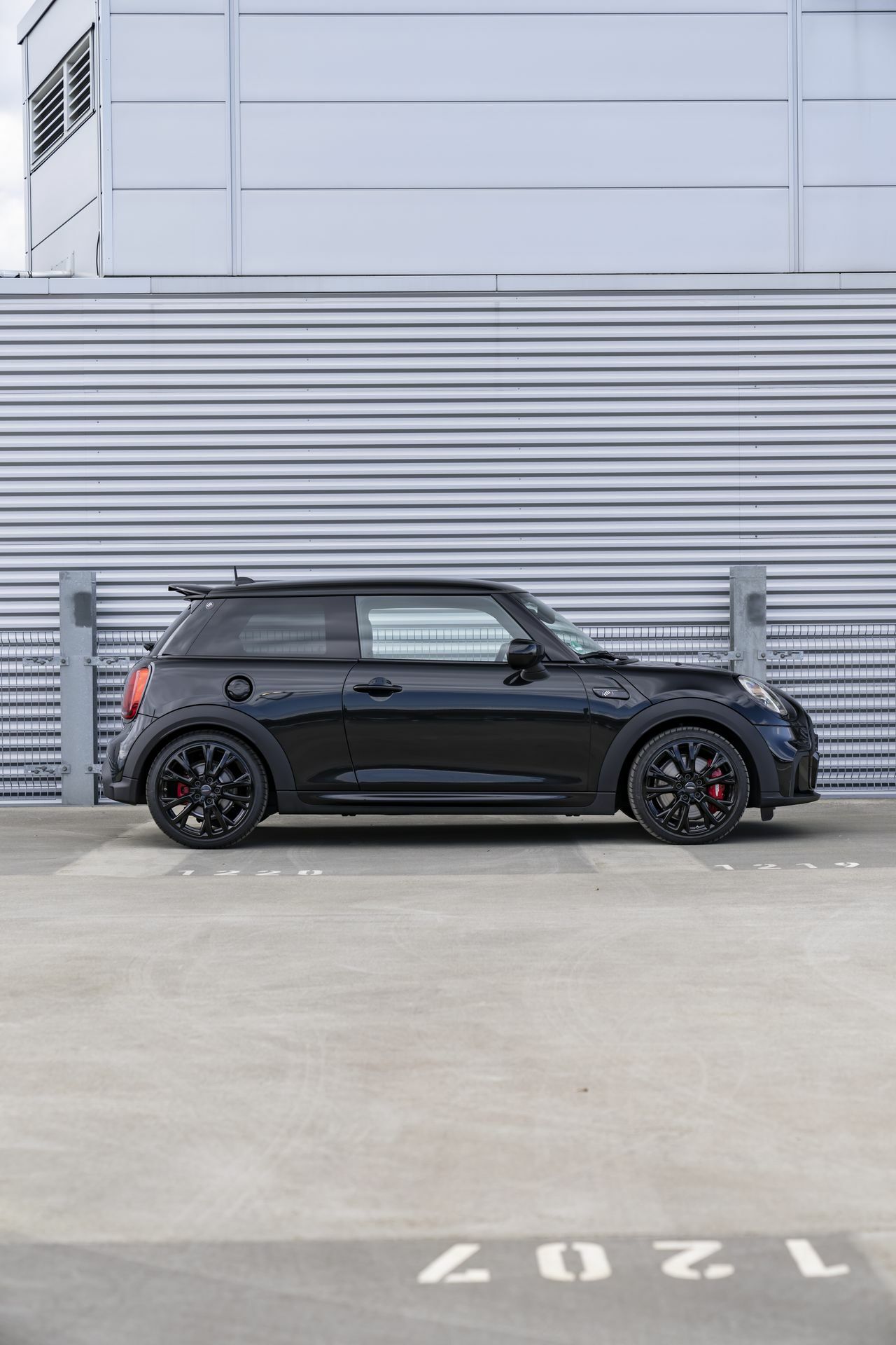 Mini John Cooper Works 1to6 03