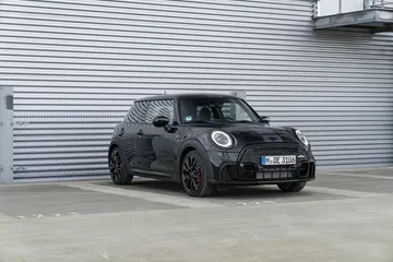 Mini John Cooper Works 1to6 35