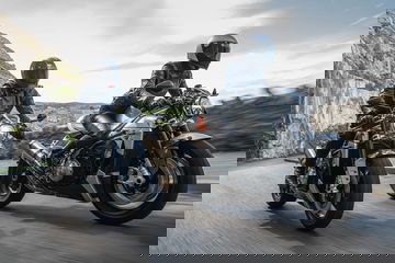 Norton V4cr 2023 06