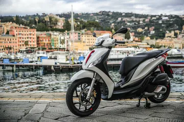 Piaggio Medley 125cc36