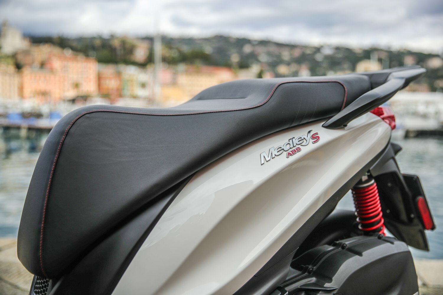 Piaggio Medley 125cc43