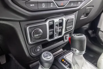 Rezvani Tank V8 Demon 53