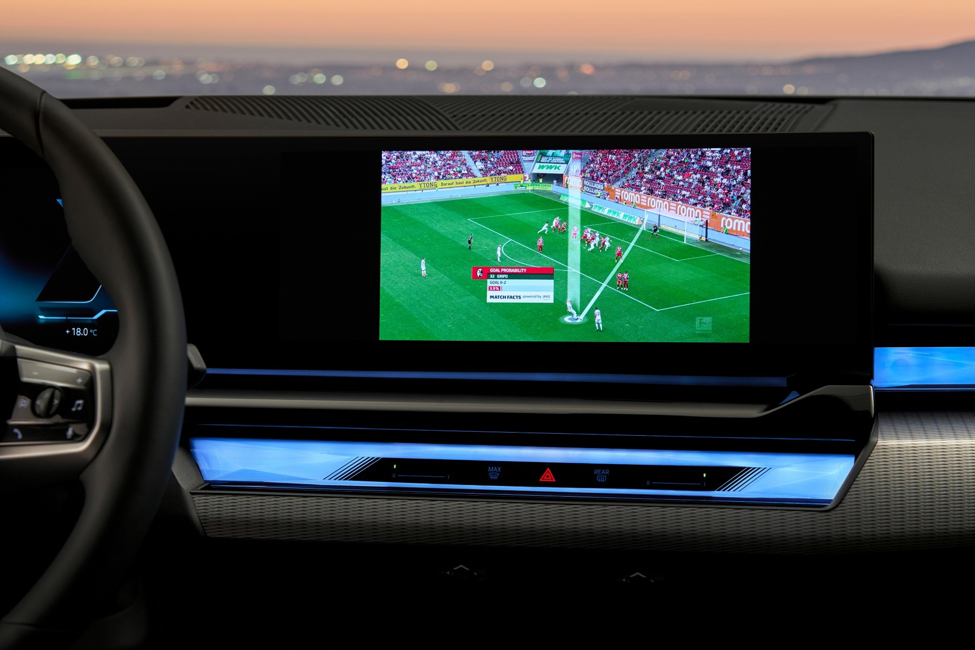 Sistema de infotainment con pantalla de alta resolución.