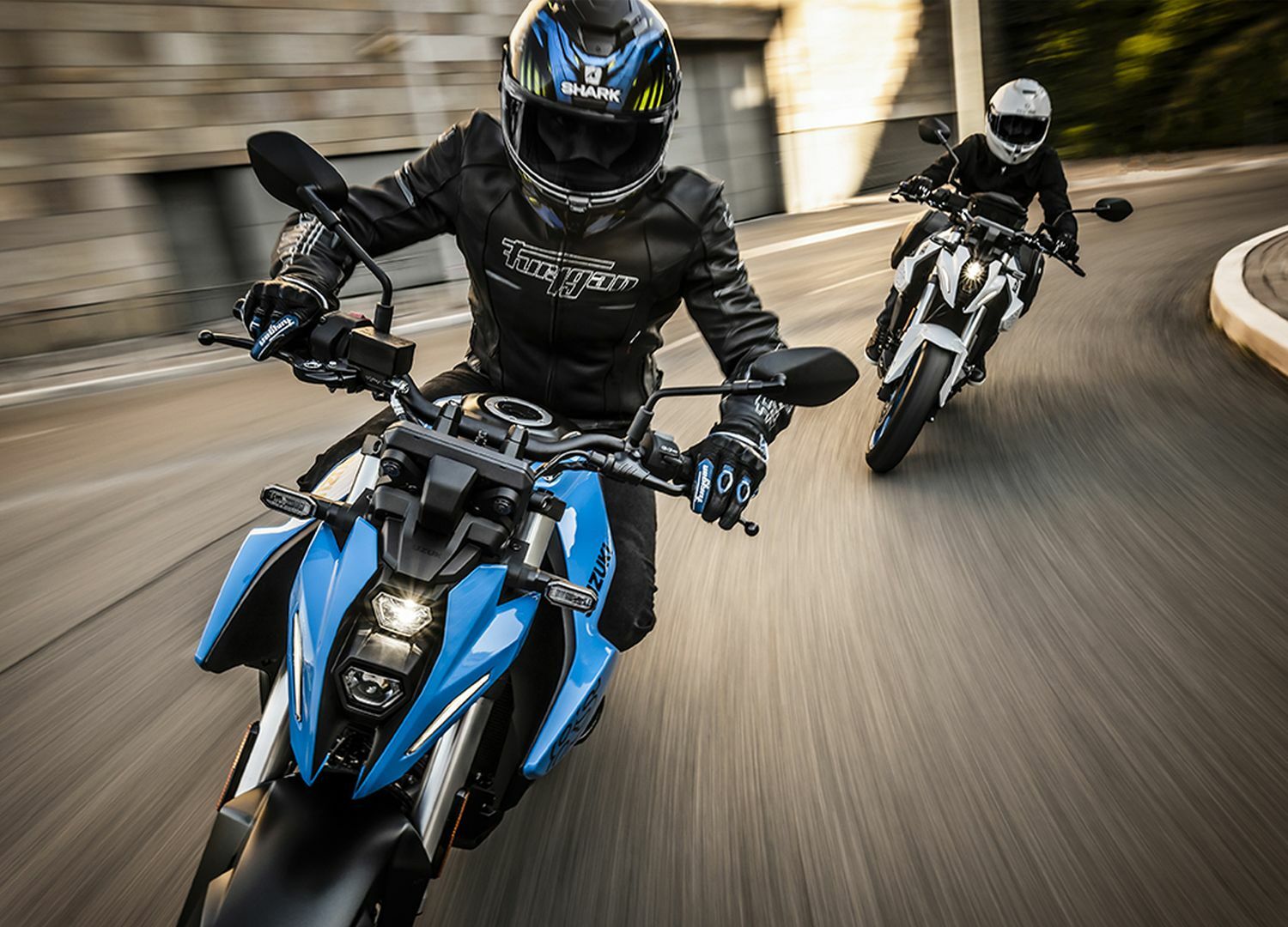 Suzuki Gsx 8s8 Suzuki Gsx 8s8