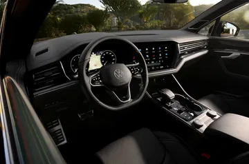 Volkswagen Touareg R Line