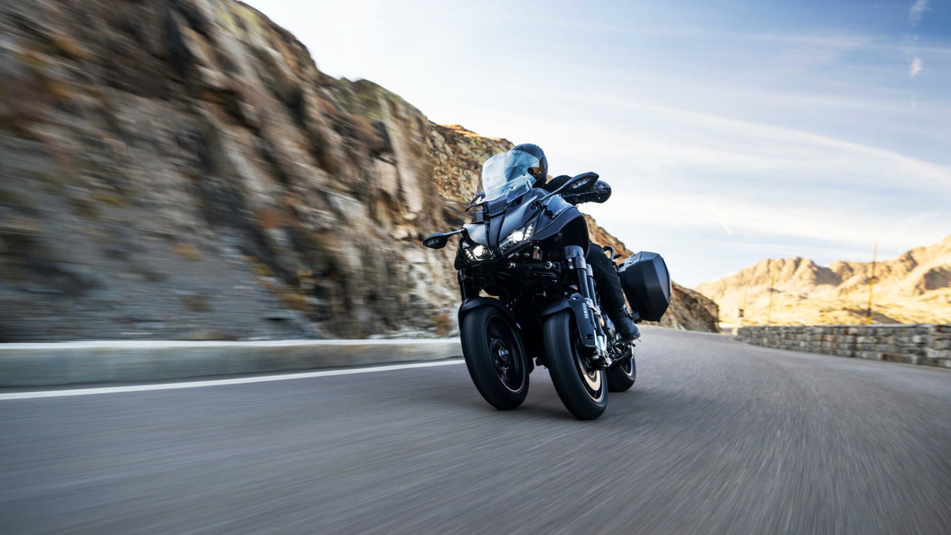 Yamaha Niken Gt 2023 13