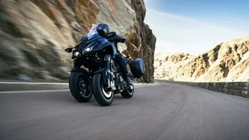 Yamaha Niken Gt 2023 15