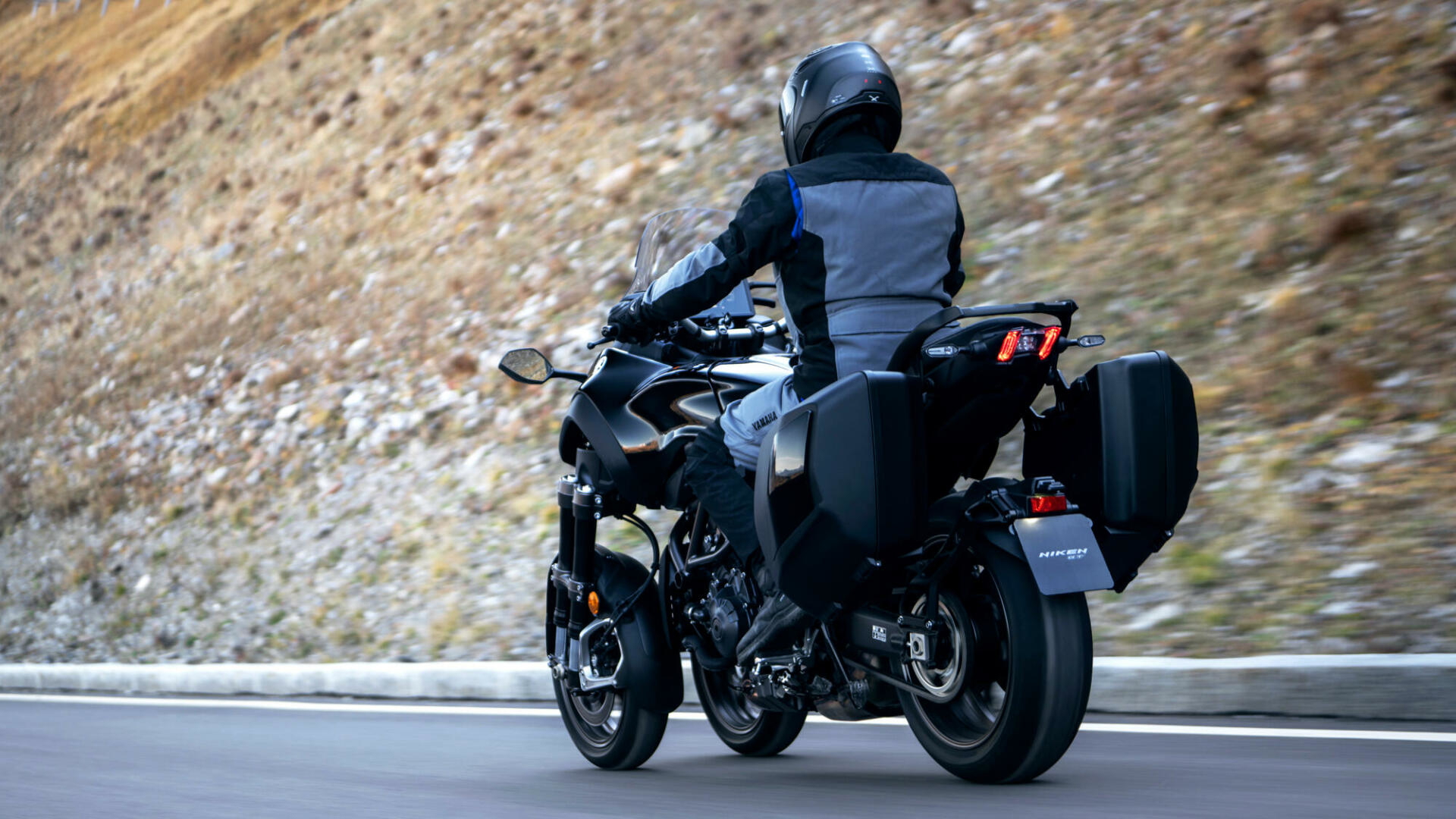 Yamaha Niken Gt 2023 20
