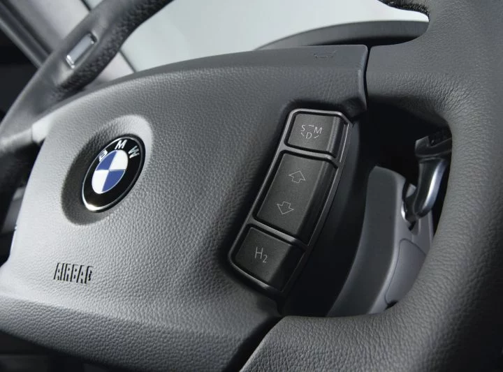 bmw-hydrogen-7-11-6492a5ae3c1f4-720x533.webp