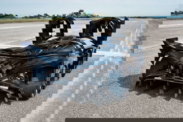 Bugatti Bolide Carbon 2023 06