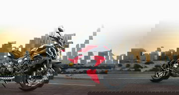 Ducati Diavel V4 2023 05