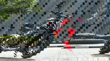 Ducati Diavel V4 2023 06
