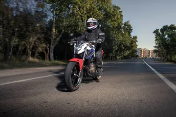 16ym Cb500f