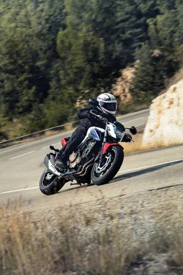 16ym Cb500f