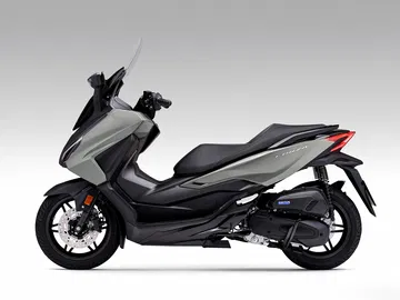 Honda Forza 125 2023 01