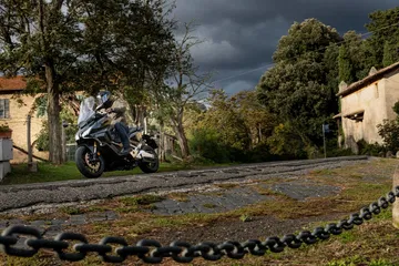 21ym Honda Forza 750