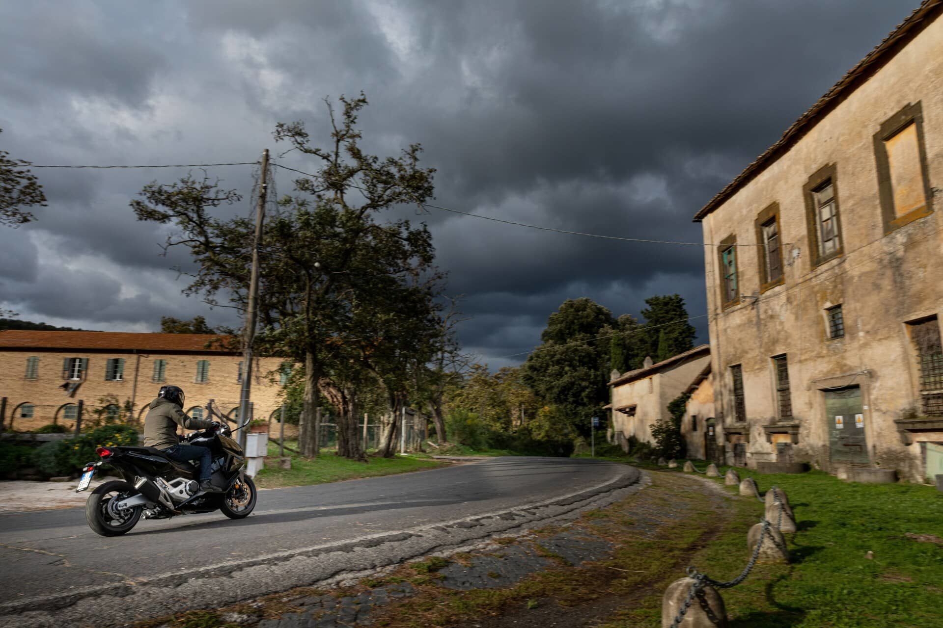 21ym Honda Forza 750