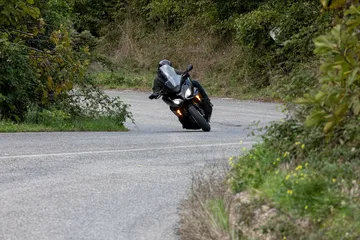 21ym Honda Forza 750