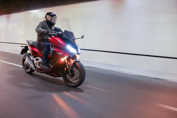 21ym Honda Forza 750