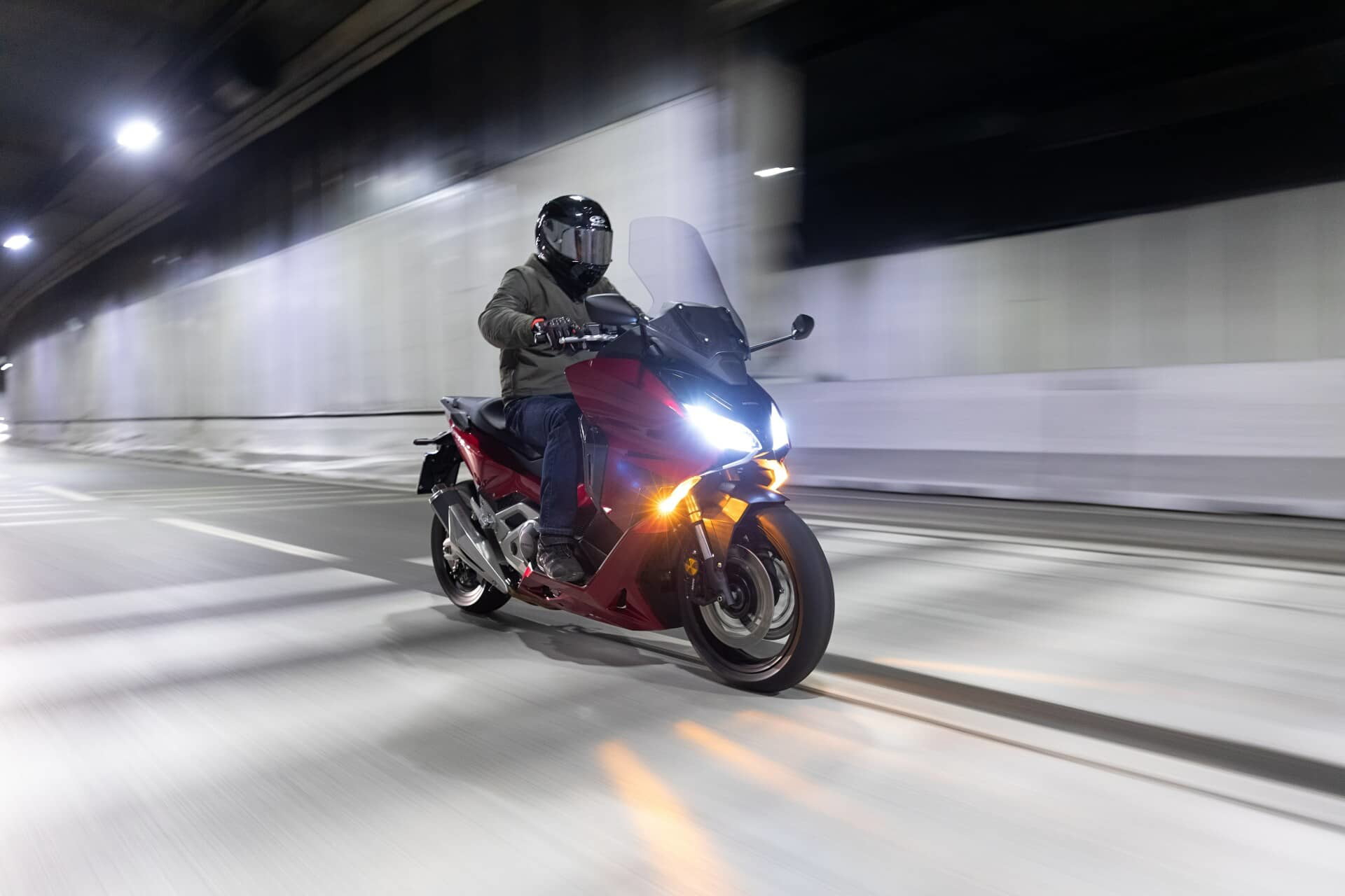 21ym Honda Forza 750