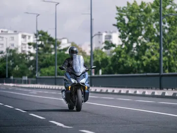 21ym Honda Forza 750