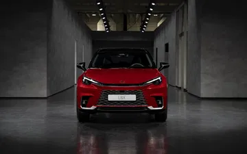 Lexus Lbx 2024 Rojo 05