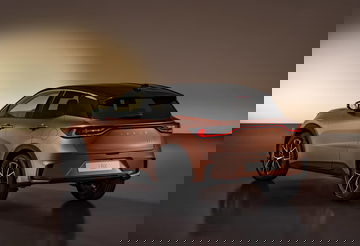 Lexus Lbx 2024 Trasera