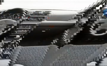 Opel Frontera B, Cockpit (1999)