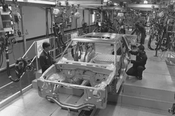 Opel/vauxhall Frontera Manufacturing In Luton Plant, 1992