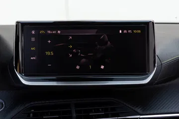 Peugeot 2008 2023 12