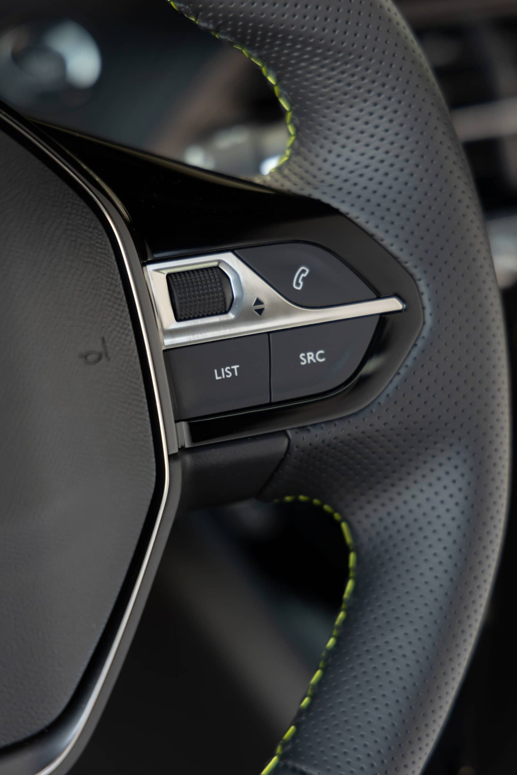 Peugeot 2008 2023 14