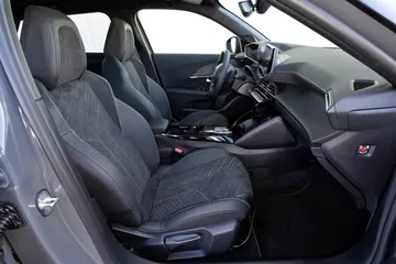 Peugeot 2008 2023 35