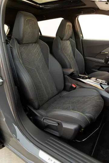 Peugeot 2008 2023 38