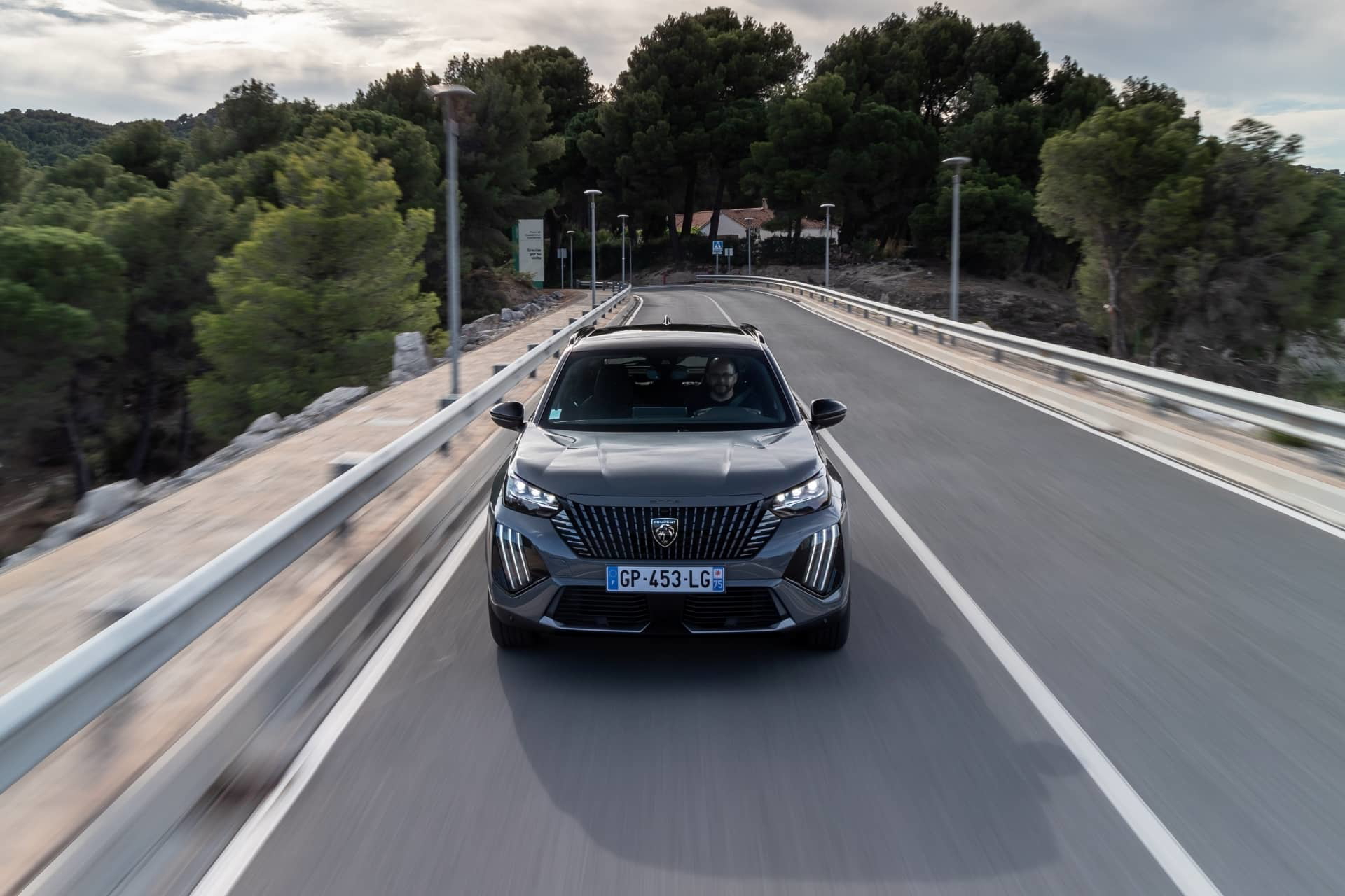 Peugeot 2008 2023 40