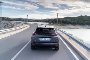Peugeot 2008 2023 44