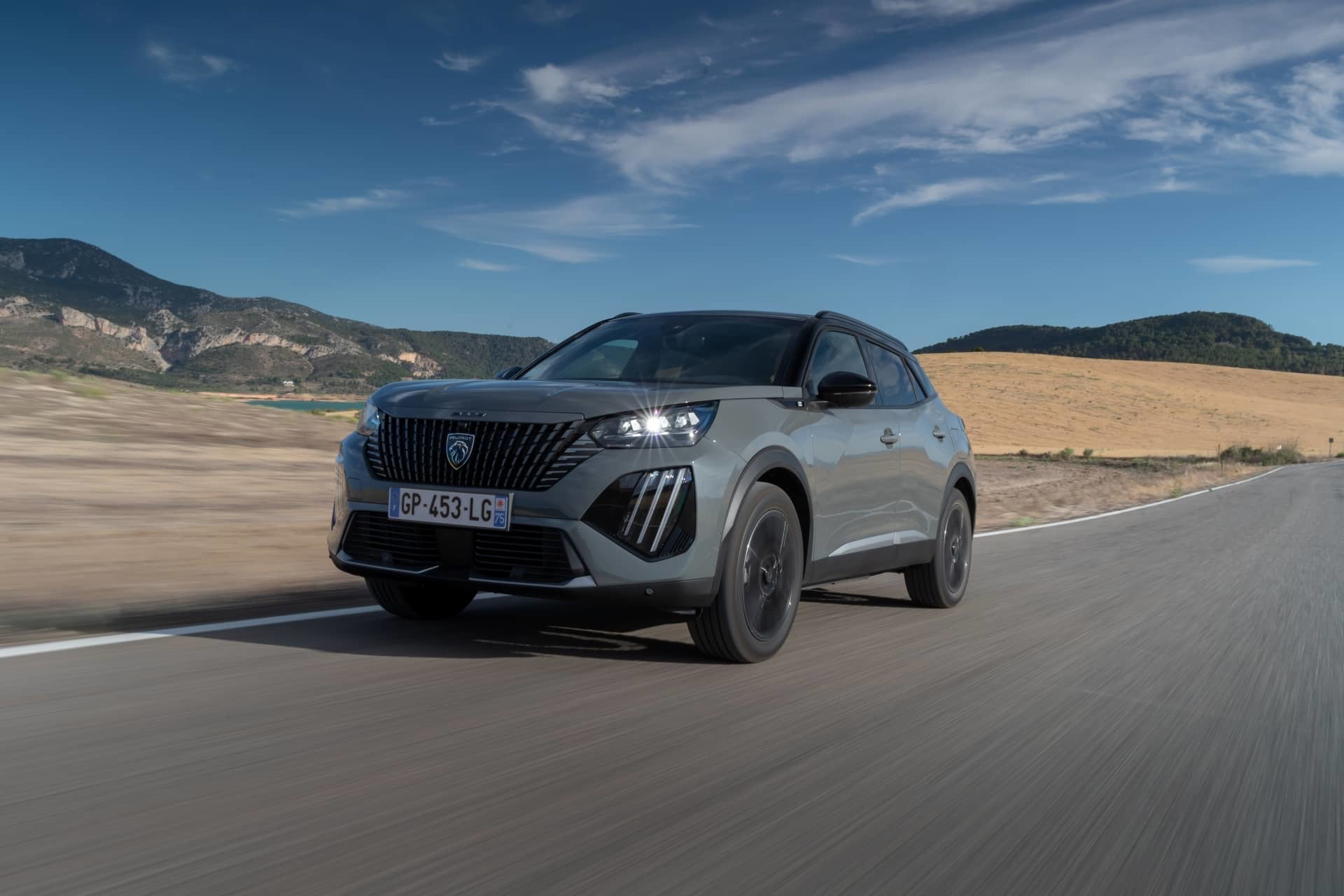 Peugeot 2008 2023 55