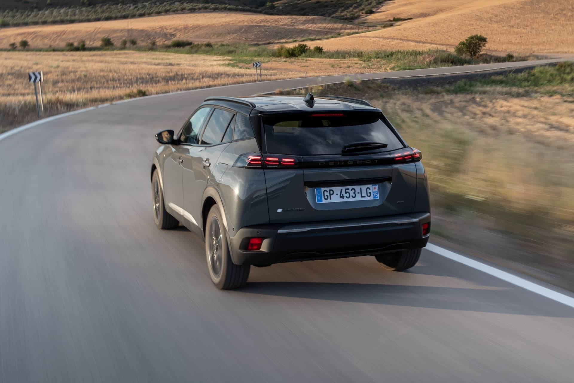 Peugeot 2008 2023 64